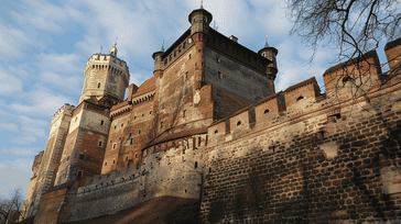 Krakow Chronicles: Polish History and Culture